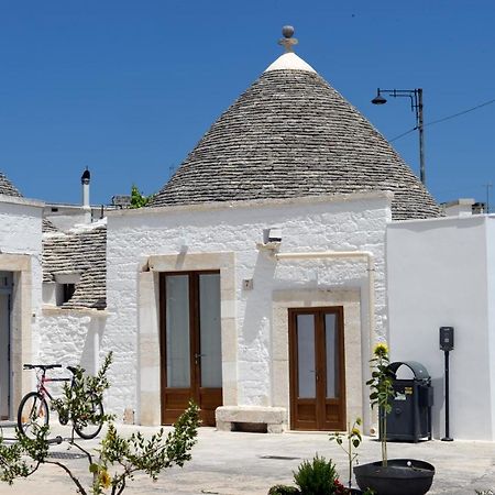 Trullo Vino & Amore Альберобелло Экстерьер фото